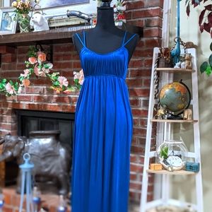 Vintage Kayser long nightgown in deep blue, size "Petite", Small.